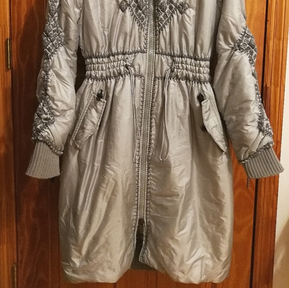 Ermanno Scervino Silver Puffer Coat FurTrimmed Med - Picture 6 of 8